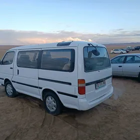 Toyota Hiace 1991