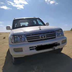 Toyota Land Cruiser 2000