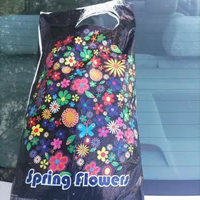 Maşynda galan paket