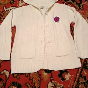 кофта и безрукавка