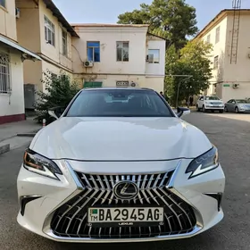 Lexus ES 350 2019