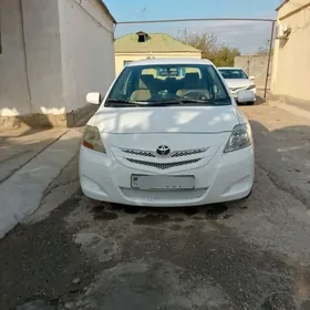 Toyota Yaris 2006