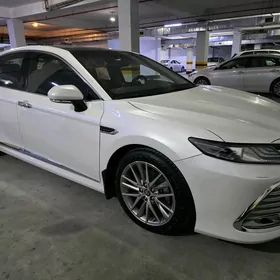 Toyota Camry 2022