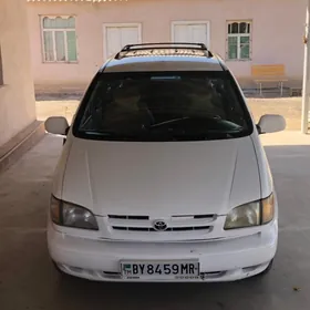 Toyota Sienna 2000
