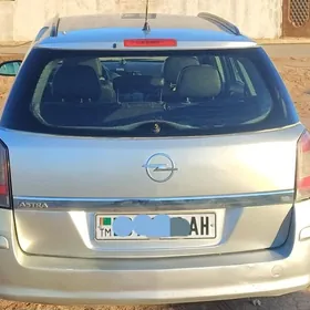 Opel Astra 2008