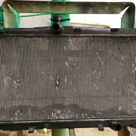 Radiator Camry gylyç+ palta