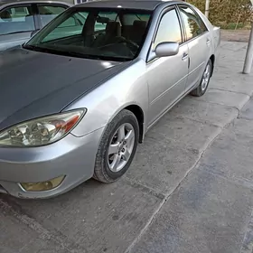 Toyota Camry 2003