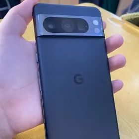 GOOGLE PIXEL 8 PRO