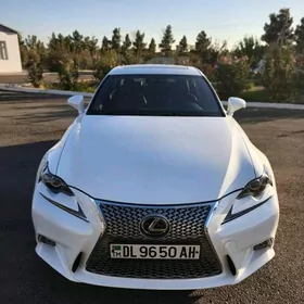 Lexus IS 350 2016
