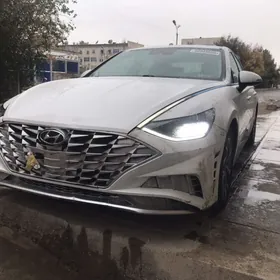Hyundai Sonata 2022
