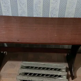 стол журнальный