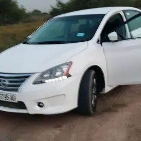 Nissan Sentra 2013