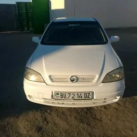Opel Astra 2000