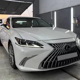 Lexus ES 350 2019