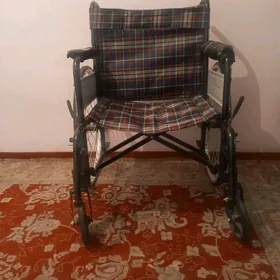 инвалидная коляска