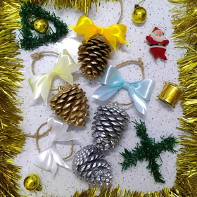 ЁЛОЧНЫЕ ИГРУШКИ / НОВЫЙ ГОД