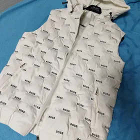 kurtka ýeňsiz BOSS