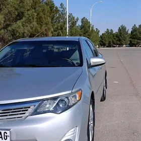 Toyota Camry 2013