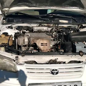 Toyota Camry 1999