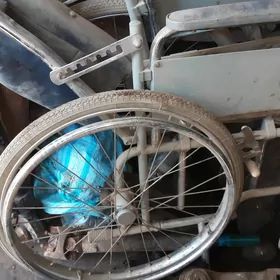 инвалидное коляска