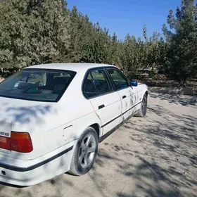 BMW 525 1992