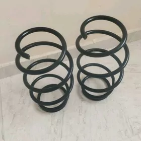 Пружина передняя