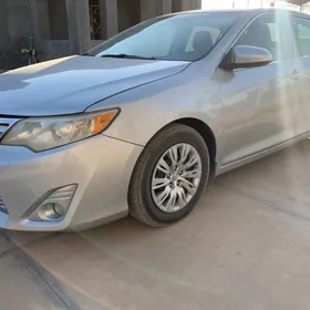 Toyota Camry 2013