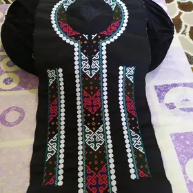 yomut yaka elde dikilen