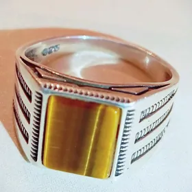 Kümüş ýüzük erkekleriňki