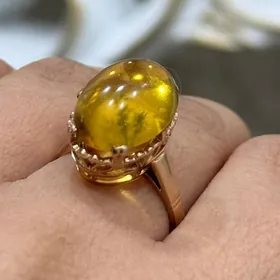 Gyzyl gadym yantar yuzuk