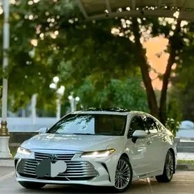 Toyota Avalon 2018