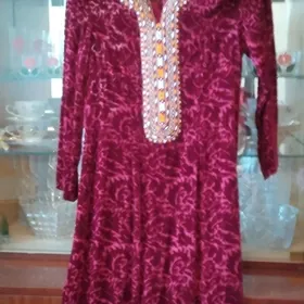 женское национальное платье 