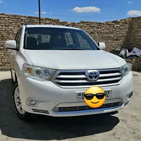 Toyota Highlander 2011