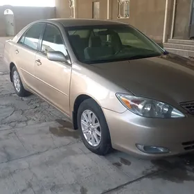 Toyota Camry 2004
