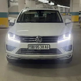 Volkswagen Touareg 2013