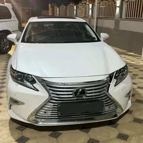 Lexus ES 350 2015