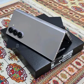 Samsung ZFold6 12/256gb