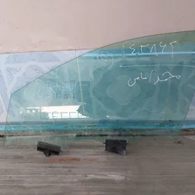 Hyundai Sonata öňki aynasy