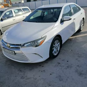Toyota Camry 2017