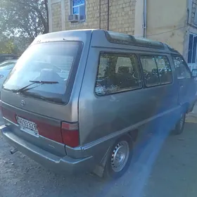 Toyota Town Ace 1989