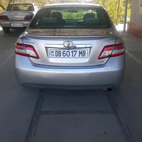 Toyota Camry 2010