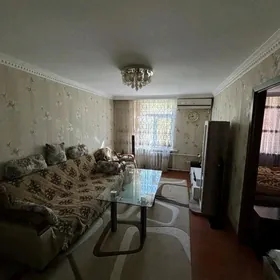 4мкр 2комнатная