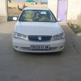 Nissan Sunny 2004