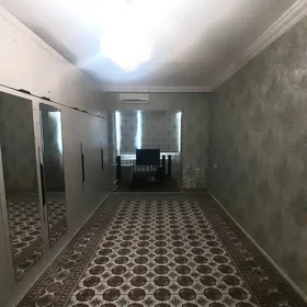 Мир 2, 2ком, 9/1этаж