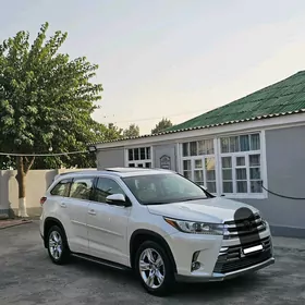 Toyota Highlander 2016