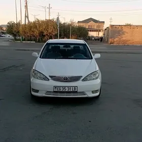 Toyota Camry 2003