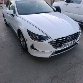 Hyundai Sonata 2021