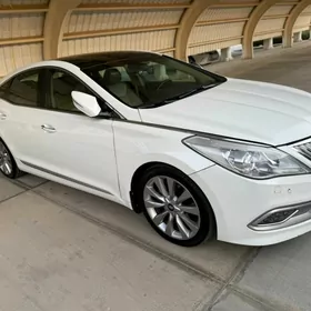 Hyundai Azera 2015