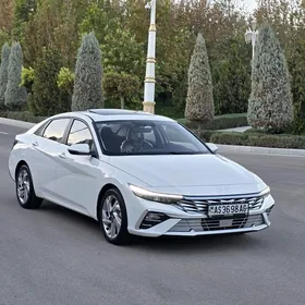Hyundai Elantra 2025