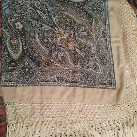 Swarowskiy gaşly gynaç